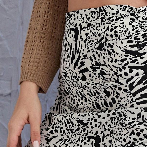 

mini slim leopard print short women skirts irregular high waisted ruffled drawstring design, Black
