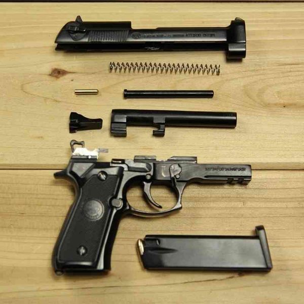 

23alloy empire beretta1: 2.05m92a1 all metal alloy model gun can be thrown, disassembled and not fired