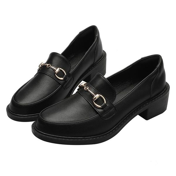 

dress shoes the spring 2021 model is a pair of black patent-leather matte loafers with women's singles