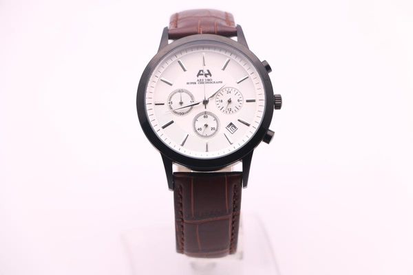

wristwatches 2021 fashion leisure classic belt sports watch, Slivery;brown
