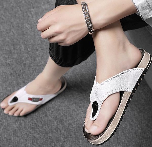 

2021 summer trendy men's flip flops trend beach slippers personalized net red casual sandals, Black