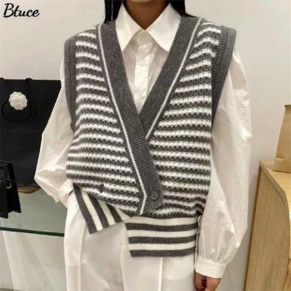 

spring autumn oversize stripe women's vest sweaters v-neck sleeveless waistcoat knitted wild irregular short cardigan 211106, Black;white