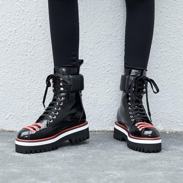 

boots 2021 winter motorcycyle color blocking black platform celebrity shoes women