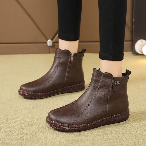 

boots hkxn 2021 winter soft leather short mom cotton shoes comfortable flat bottom middle-aged and elderly women's t, Black