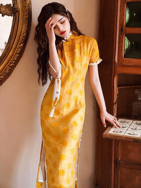 

yellow cotton loose girl retro modified long temperament cheongsam 2021 republic style dress ethnic clothing, Red