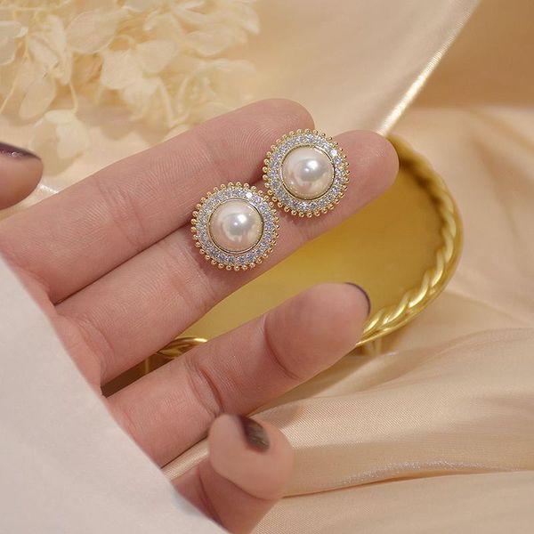 

qx-eh023 korean style retro micro inlaid pearl round earrings for women stud, Golden;silver
