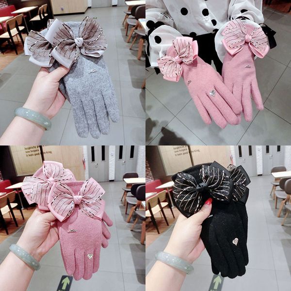 

gloves female winter lovely korean student thickened plush five finger bow warm split touch screen, Blue;gray