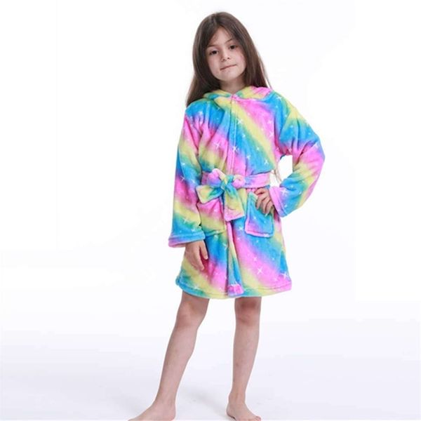 

winter children's bathrobe cartoon animal hooded home clothes nightgown flannel kids bath robes pajamas cosplay party 211130, Blue;red