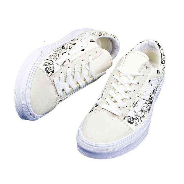 

longvance style36 white cashew nut flower low canvas shoes skeleton pattern versatile student couple fashion, Black;white
