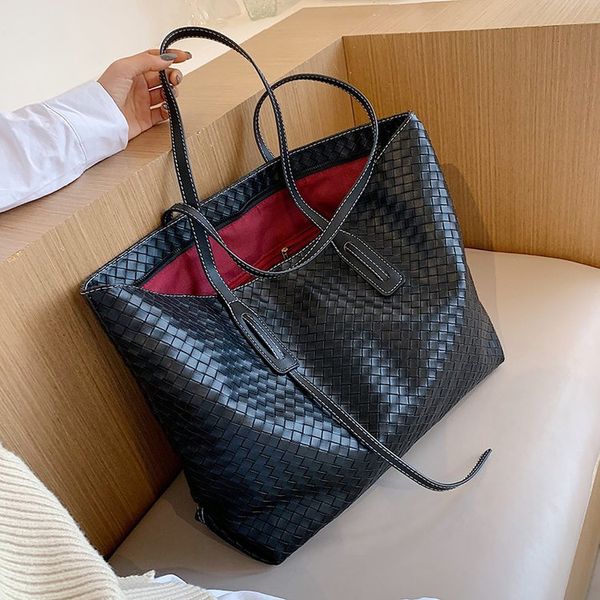 

designers luxury handbags vintage womens hand bags weave women shoulder female andle fashion brand