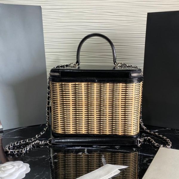 

duffel bags 2021 fashion brand box shape bag for women retro handbags