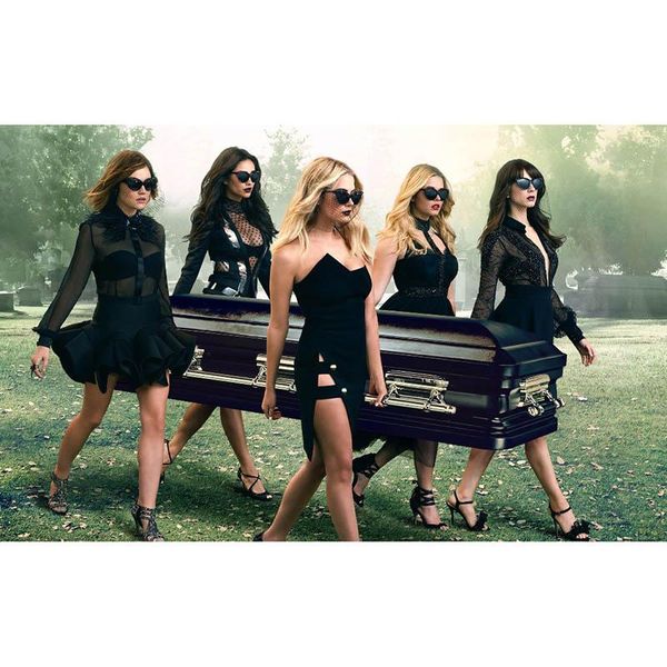 

diamond painting 5d diy pretty little liars full rhinestone mosaic crystals sale paintings halloween gift e987