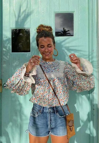 

women's blouses & shirts 2021 autumn french minority design retro embroidery flower doll collar lovely blouse women, White