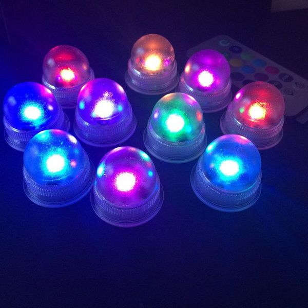 Parti Dekorasyon LED Acorn Işık Su Geçirmez Şamandıra / Asmak Fener Balon Lambası Uzaktan Kumanda Noel Düğün Masası Centerpiece Decor-Çok Renkli