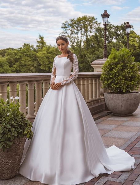 Weiß elegant eine Linie Langarmes Kleid, transparente Ärmel, romantische rustikale Hochzeitskleider Satin Minimalismus Spitzenzugballkleider