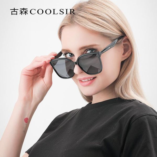 

classic retro anti-ultraviolet polarized sunglasses 024, White;black