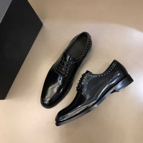 Navio grátis por FedEx Mens SL Oxfords Lace Up Sapatos Driving Driving Vestido Casual Lantejoulas Leginadas All Genuine Leather Office Caminhada com Caixa Tamanho 38-45