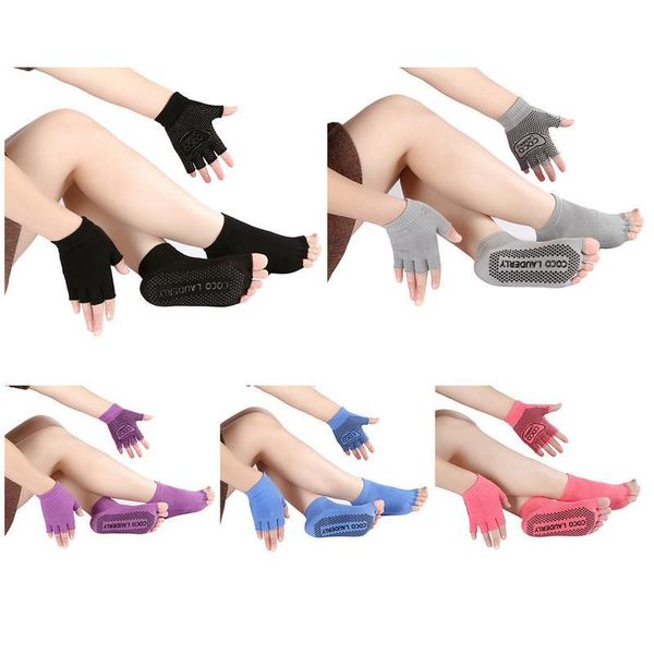 

sports socks 2021 yoga nonslip gloves full finger suit pure cotton sweat absorbing skin-friendly fabric soft toe, Black