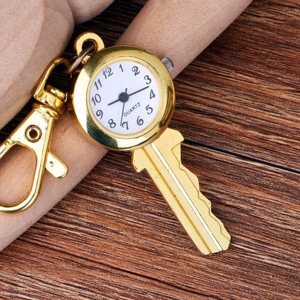Orologi da polso con pendente a catena per orologio da taschino al quarzo chiave in oro con collana di moda 10 pezzi