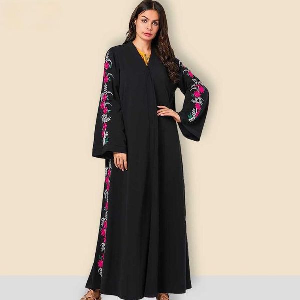 

ethnic clothing 2021 muslim fashion comfortable large size women's embroidered v-neck button arab cardigan casual abbe abaya dubai arab, Red