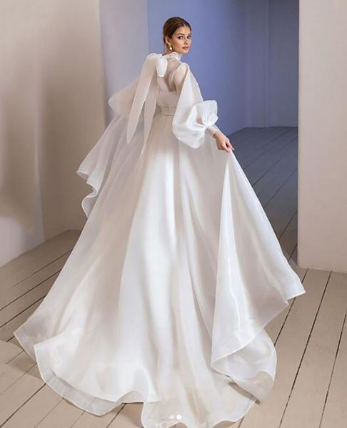

2022 a-line wedding dresses high-neck poet long-sleeves custom made floor-length big-bow bridal gowns, White