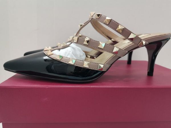 

realfine888 5a 6502170 slippers studs patent leather sandals mules pump shoes for women size 34-41, Black