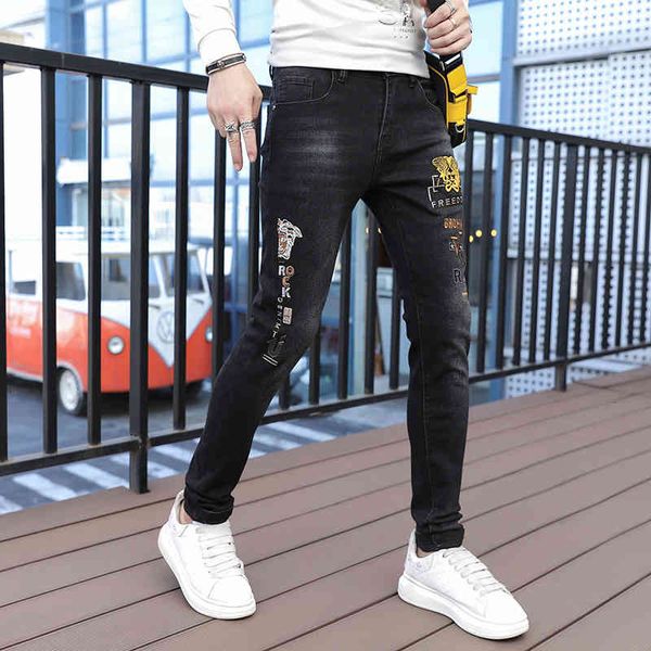 

european jeans men's fashion 2021 autumn leisure heavy industry embroidery trend slim fit washed leggings, Blue