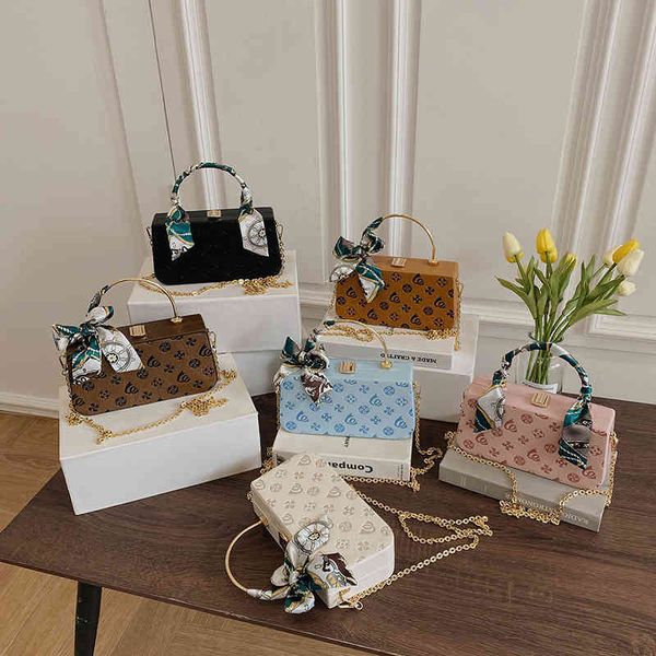 

2022 factory wholesale new trendy fashion portable acrylic printing bag women's net red ins single shoulder messenger bag