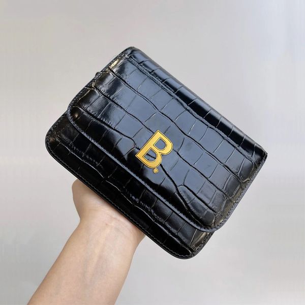 

designer bags leather crocodile women's 2021 new b-button organ small square cowhide bean curd one shoulder slant span bag