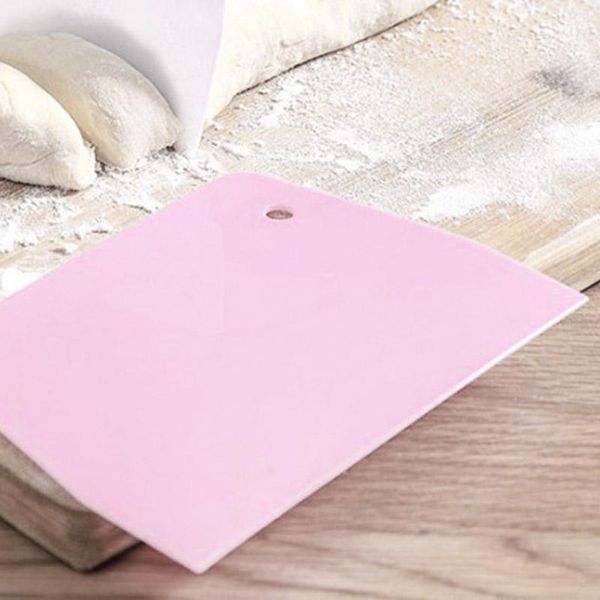 

baking & pastry tools pink trapezoidal cake cream scraper noodle knife rice noodles cut easy to hold and use 1pc