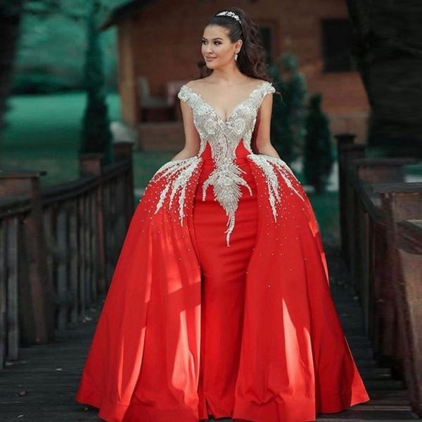 Red Perlen Applique V-Ausschnitt Abendkleid Abnehmbarer Rock-Stil Ballkleid Bankett Nacht Saudi-Arabien Dubai-Stil