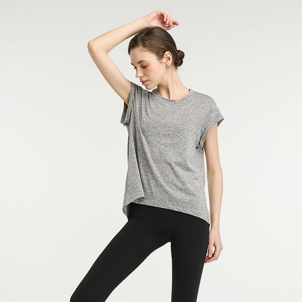 

2021 same loose fitting and quick drying sportswear t-shirt fashion yoga blouse sweat wicking back net red health, Gray