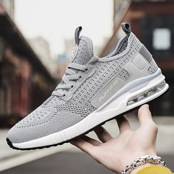 

for running 2023 designer shoes men women black white grey green fashion womens trainers breathable outdoor sports410 s677 s810 s369 s200 s, White;red