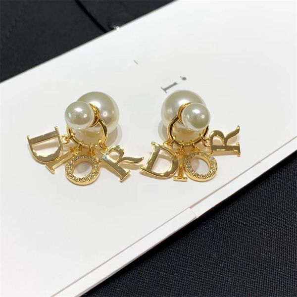 

72% off designer jewelry d new pearl letter net red small fashion temperament versatile super fairy earrings, Golden