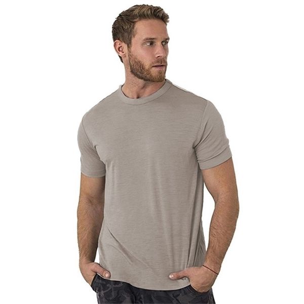 Merino шерсть футболка мужская базовая слой бамбуковое волокно Tee Men Merino 175GSM Wicking дышащий быстрый сухой анти-запах США размером 210716