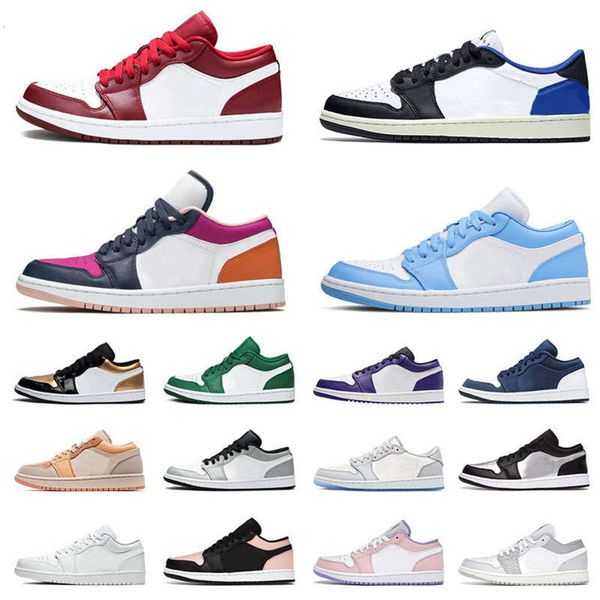 

2021 jumpman 1 1s low basketball shoes men women sports sneakers ts x fragment chicago unc reverse bred royal light smoke grey trainers, Black