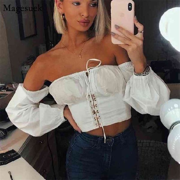 Off Schulter sexy weiße Bluse Frauen Crop Tops Korean Langarm Schnürblusen für Slash Neck Casual Hemden 12563 210512