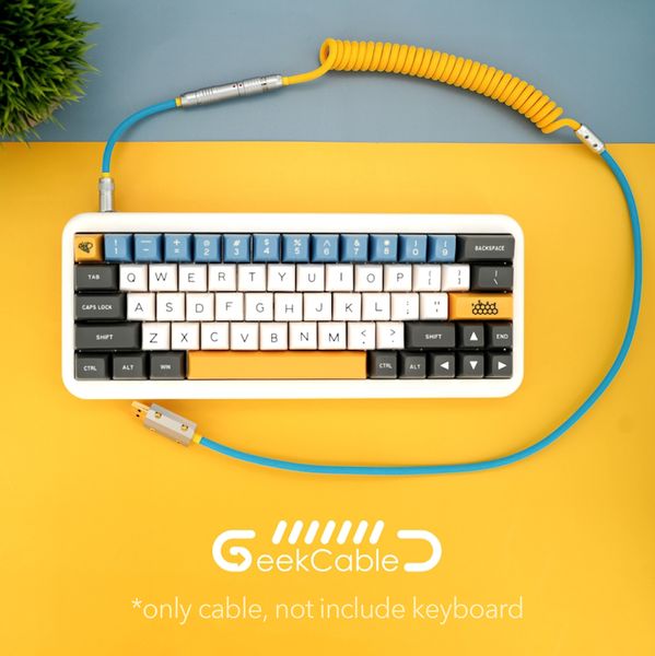 GeekCable handgefertigtes, maßgeschneidertes mechanisches Tastaturkabel für GMK Theme SP Keycap Little Bee Colorway Multiple Plug Connectors