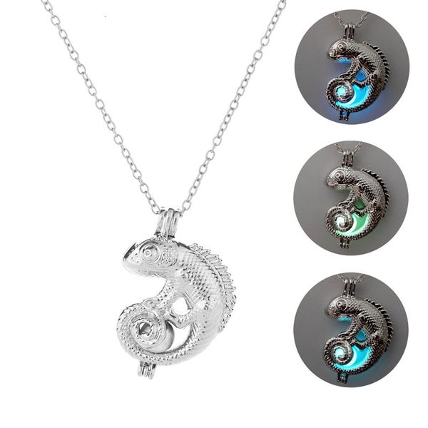 

necklace for halloween creative luminous diy lizard clavicle chain accessories, Silver