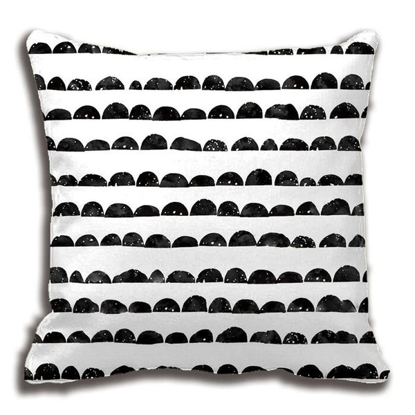 Custom Modern Black And White Stripes Scallop Pattern Throw Pillow Cuscino decorativo Custodia Personalizza regalo di Lvsure Cuscino / Decorativo