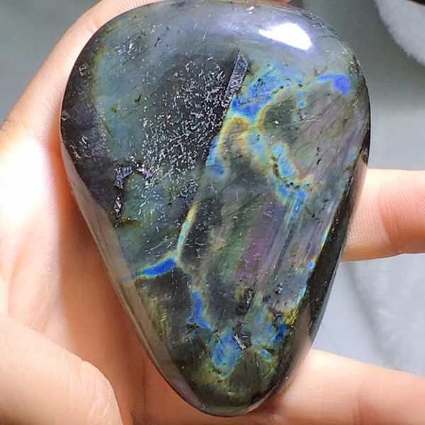 

labradorite from decorative objects & figurines
