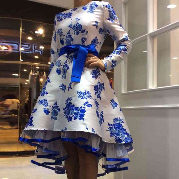 

est fashion runway dress women's elegant long sleeve blue white porcelain floral jacquard dovetail 210526, Black;gray