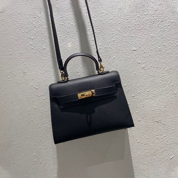 

design hand mini 2-2021 new versatile small bag leather portable fashion one shoulder messenger women's bag fashion kdpn
