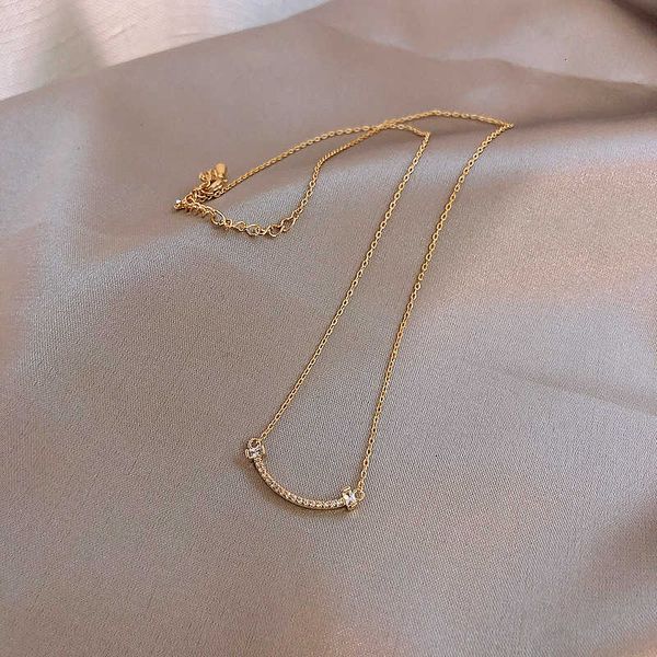 

micro inlaid light luxury full diamond smile necklace clavicle chain fashion simple versatile short chain, Black