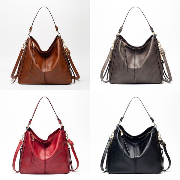 

women's new spring / summer 2021 fashion hand tassel women's one shoulder bag, Black;red