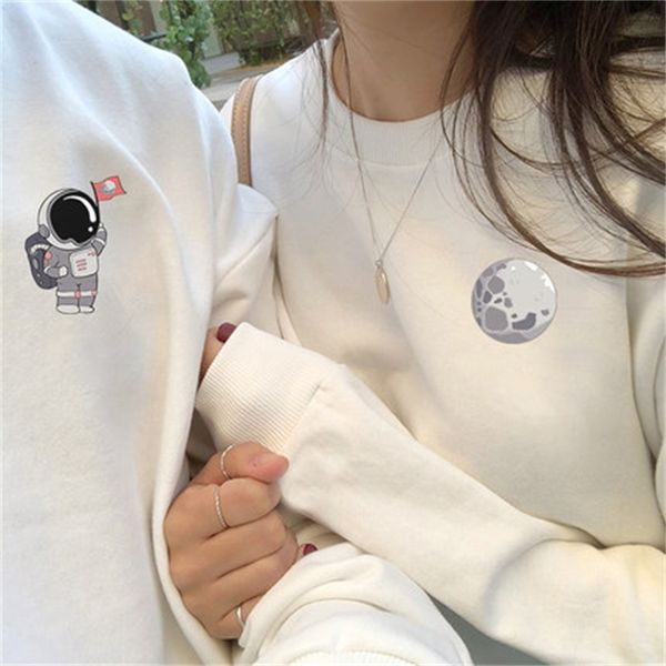 

couple spring 2021 new design: thin round neck sweater loose coat, Black