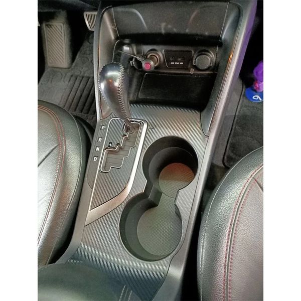 Car-Styling Novo 3D / 5D Fibra de Carbono Carro Interior Centro de Centro de Consola de Cor Mudança de Moldagem Adesivo Decalques para Hyundai IX35 2010-2017