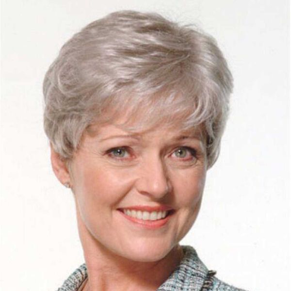 

2021 women's fashion sier white chemical fiber head cover short hair wig, Black