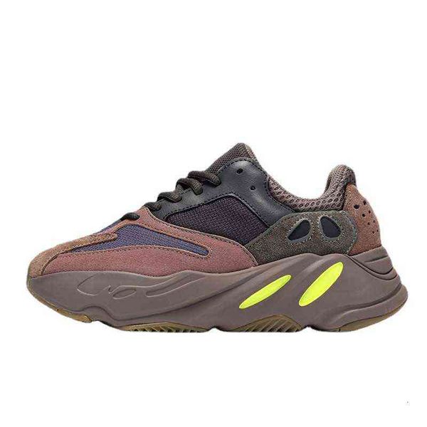 

coconut shoes 2021 autumn and winter breathable sports men's putian trend versatile dad 700v2 single, Black