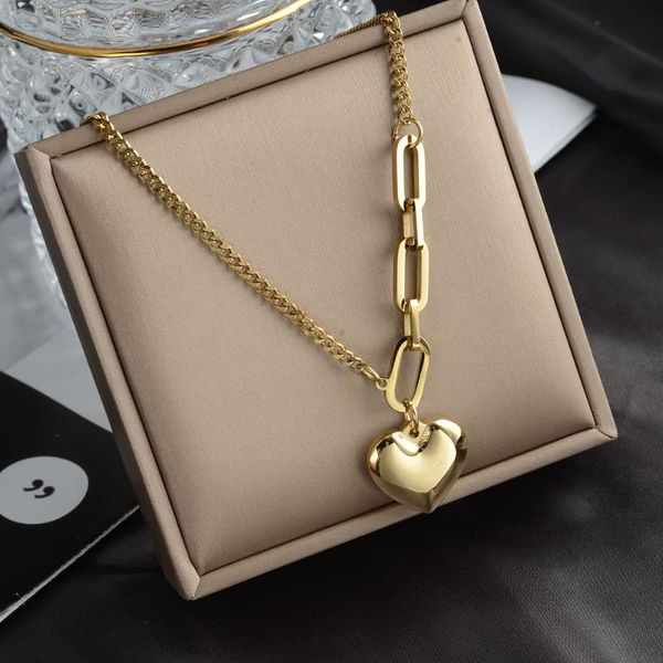 

pendant necklaces romantic heart stainless steel necklace for women temperament metal texture 18 k plated choker 2021, Silver